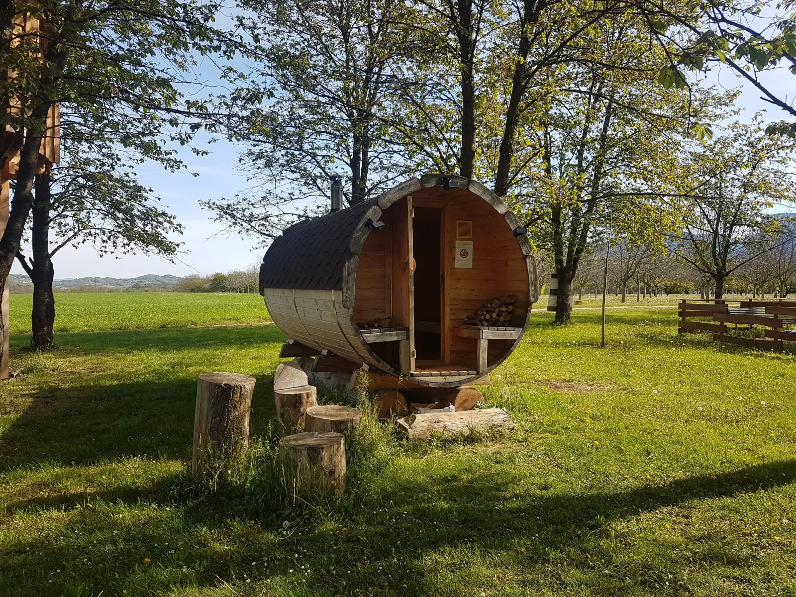 Roulotte Romantique du Vercornoix à Saint-Jean-en-Royans, photo 7
