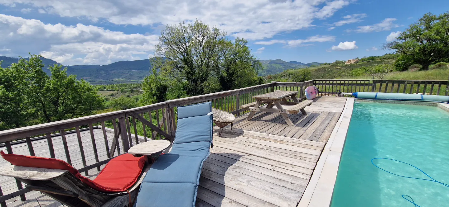 La roulotte des Baronnies à Le Poët-Sigillat, photo 6