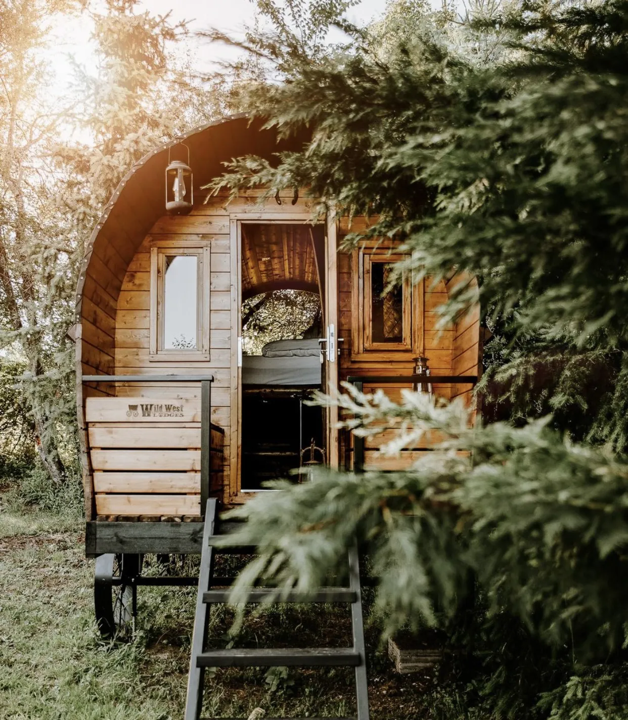 Prairie Schooner du Wild West Lodges, roulotte à Viévy