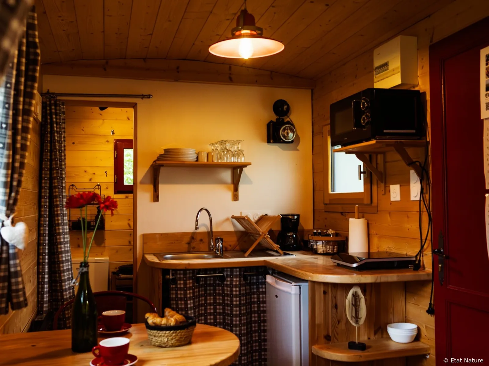 Roulotte gîte d'Etat Nature à Magnières, photo 7