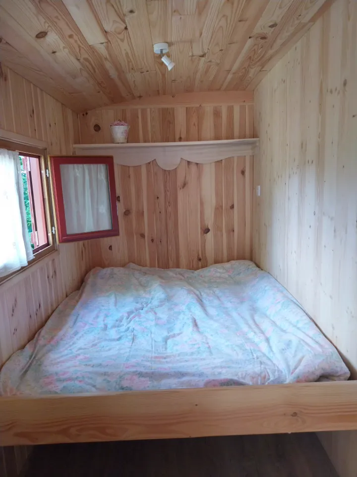 La Roulotte de Piégut à Piégut-Pluviers, photo 2