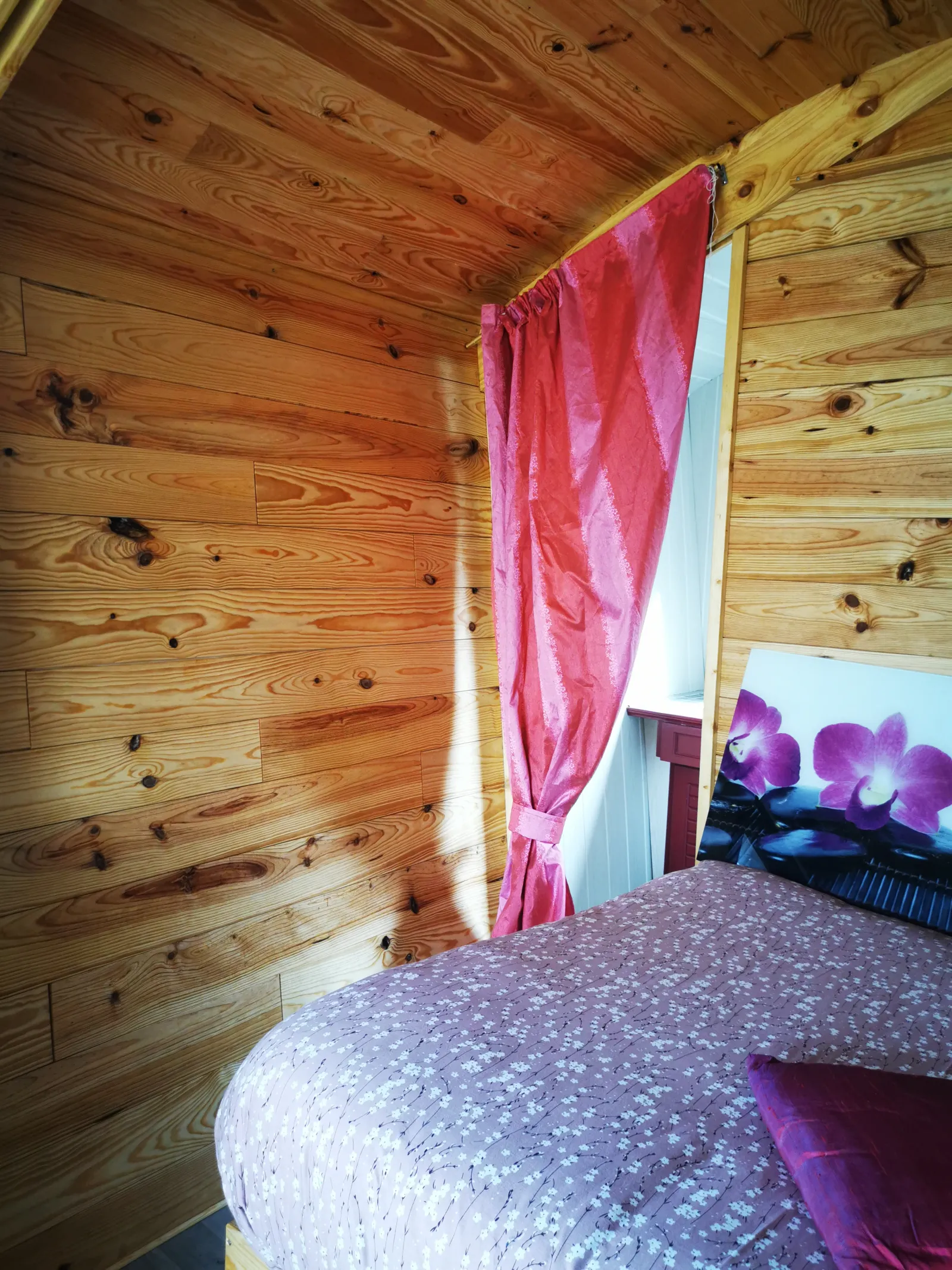 La Roulotte des Bois de Saint Auvent à La Geneytouse, photo 6