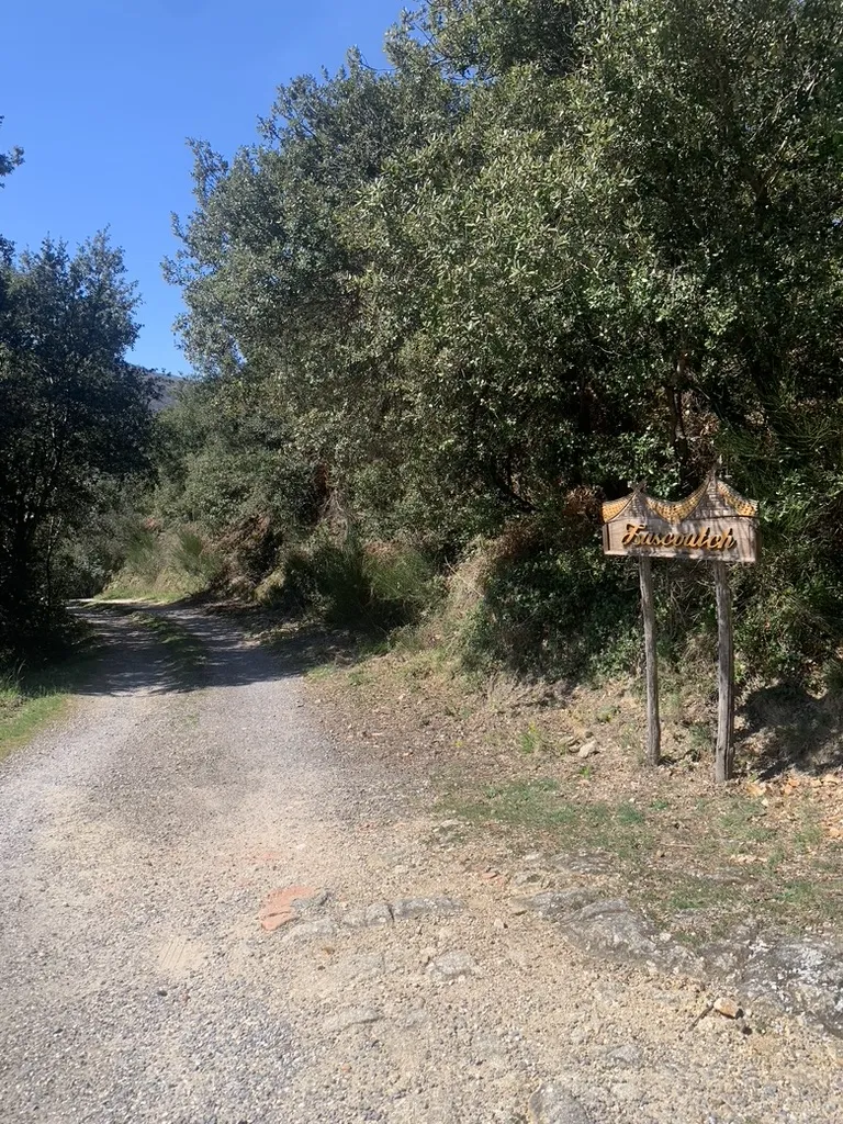 La Roulotte Tzigane de Lascoutch à Soudorgues, photo 2