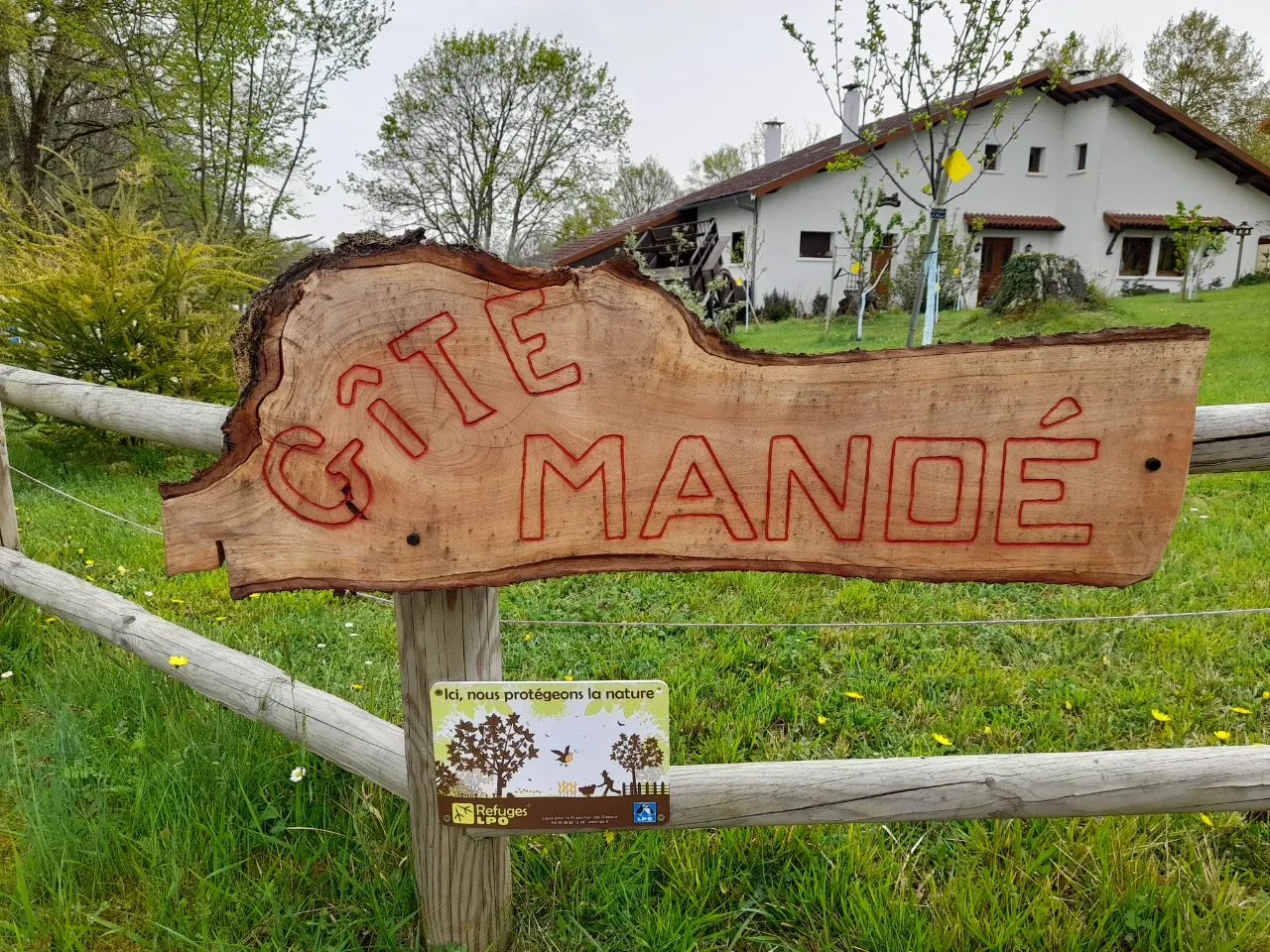 Roulotte Manoé à Lieoux, photo 2