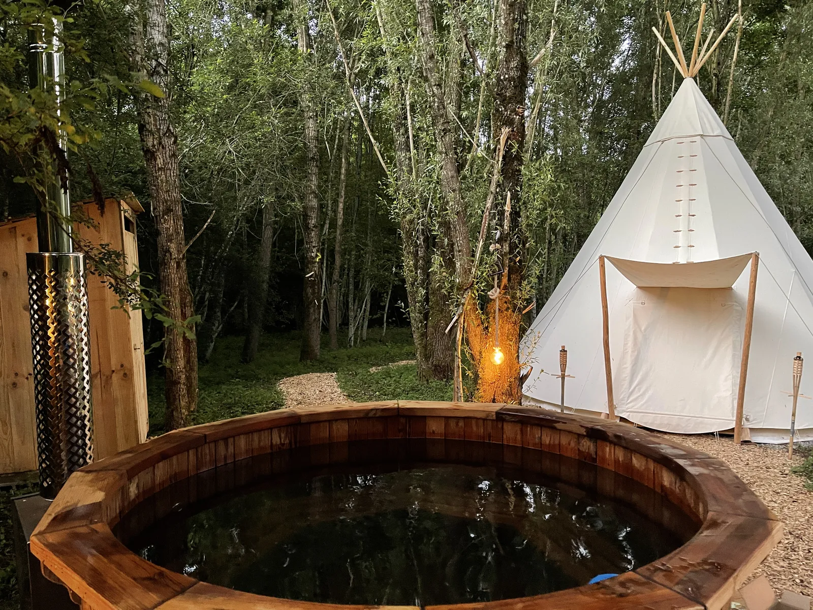 Tipi Leïka, hébergement insolite à Viévy