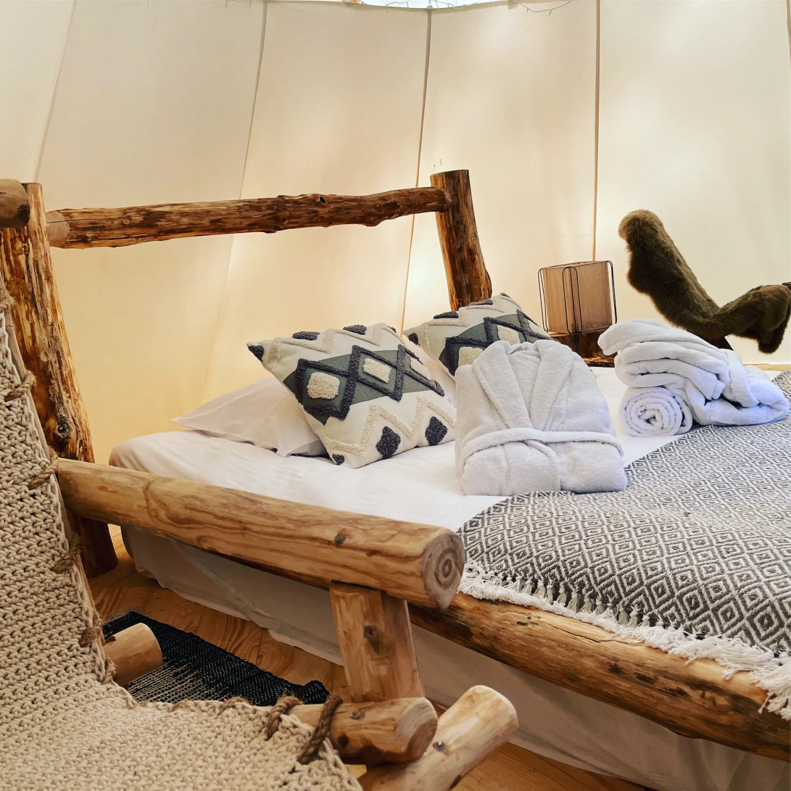 Tipi Leïka à Viévy, photo 6