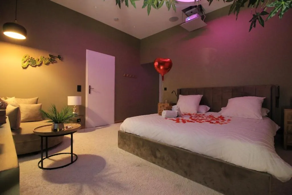 Love Room La Terre, love room à Jujurieux