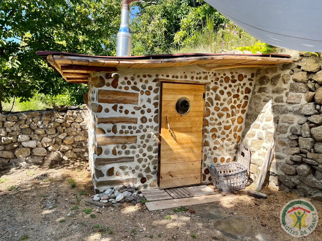 Yourte du Mas Rouveyrac à Cros, photo 6