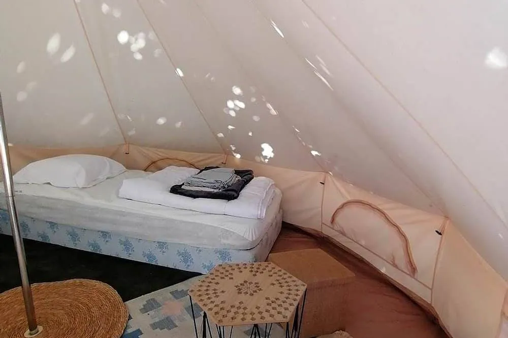 Tipi sous les Tilleuls à Joué-lès-Tours, photo 4