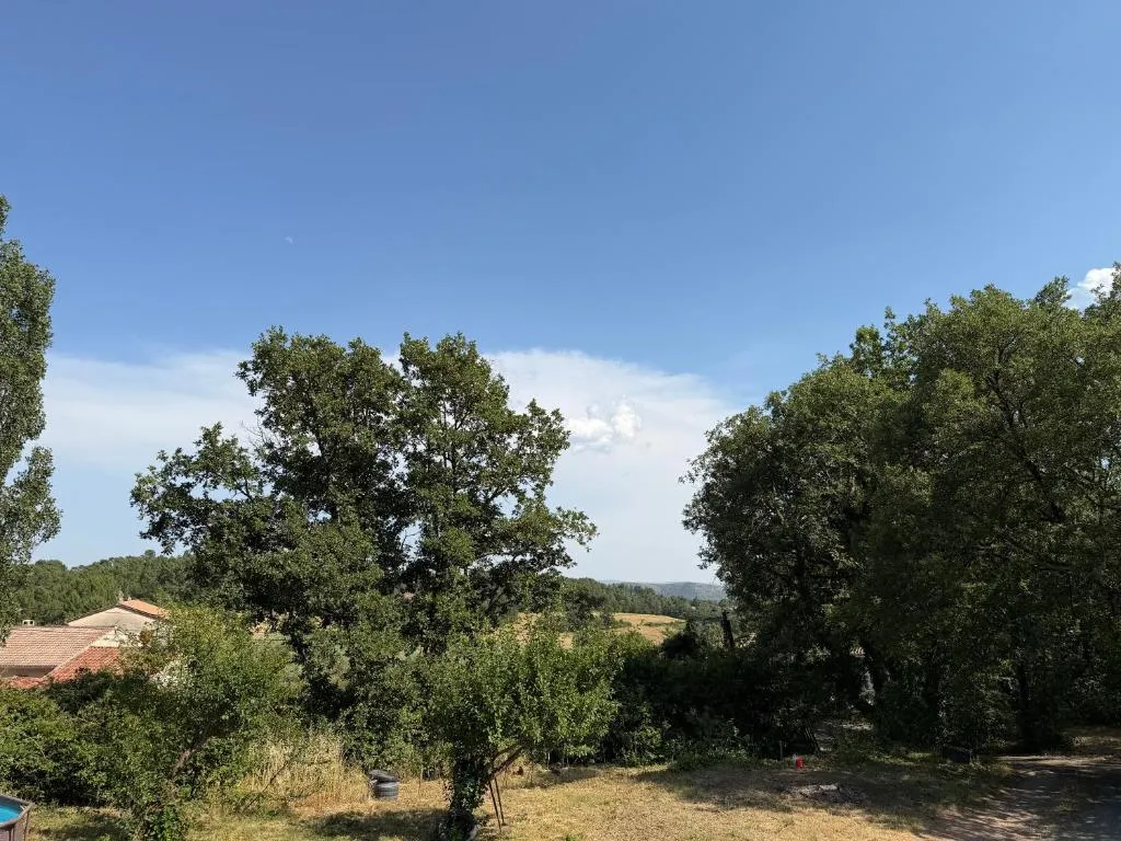La Yourte au Lit Rond à Chassiers, photo 6