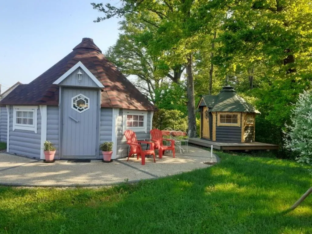 Le Kota Rouge, cabane à Mantoche