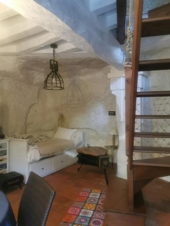 La Maison de Saint-Léger, troglodyte à Saint-Léger-de-Montbrillais