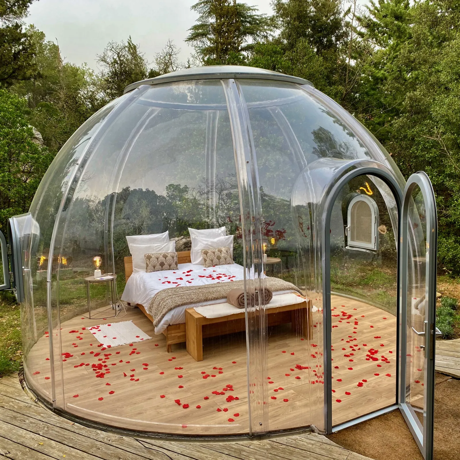L'Amoureuse, bulle à Cuges-les-Pins