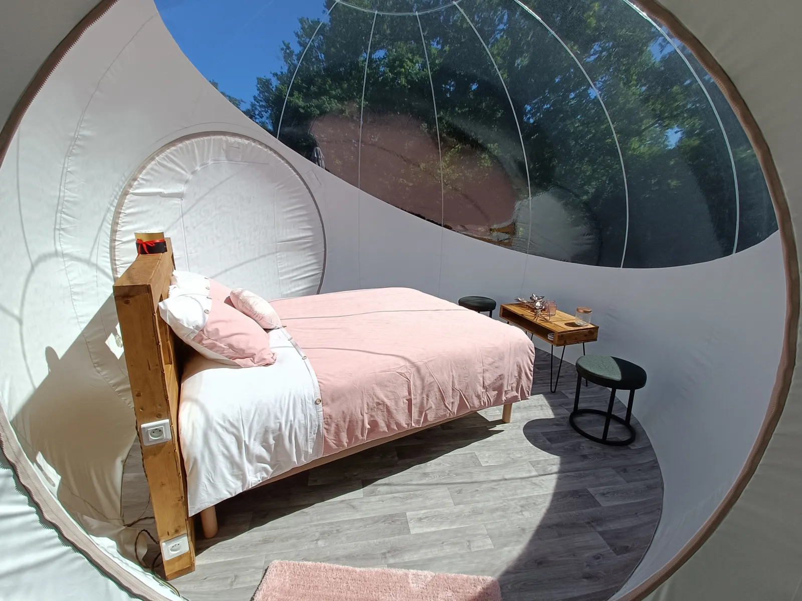 Belle Étoile à Le Vigeant, photo 2