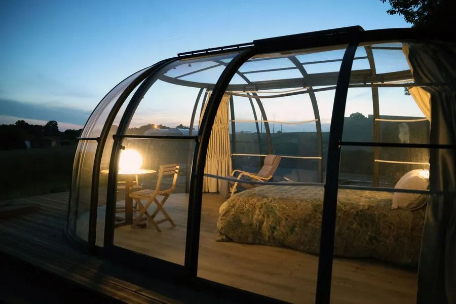 La Bulle de nuit & Spa privatisable, bulle à Les Tourreilles