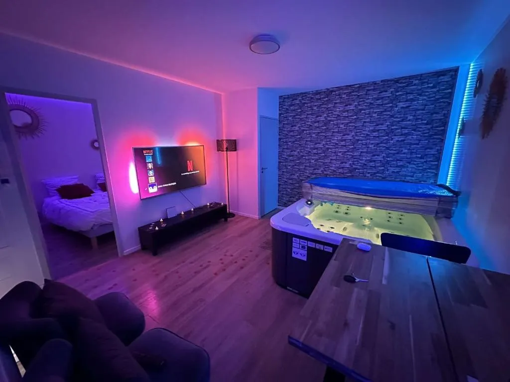 Priv8Spa Rive Gauche, love room à Toulouse