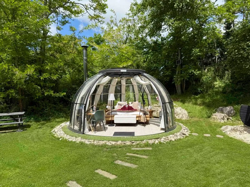La parenthèse enchantée, bulle à Cesset