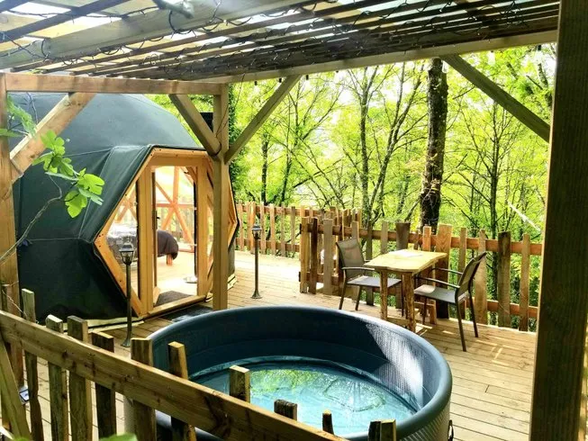 Dôme romantique & jacuzzi à Réquista, photo 3