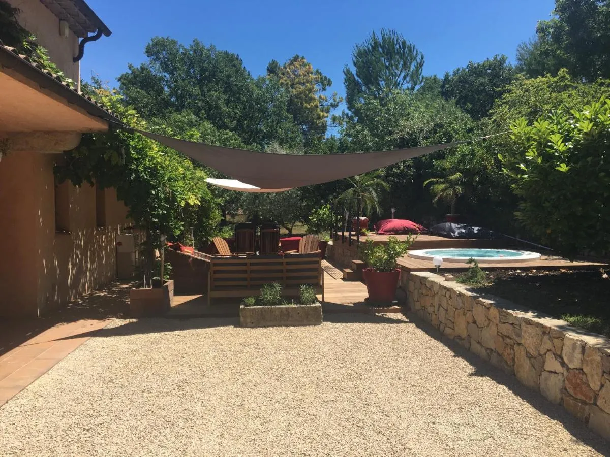 Bulle d'amour à Montauroux, photo 6