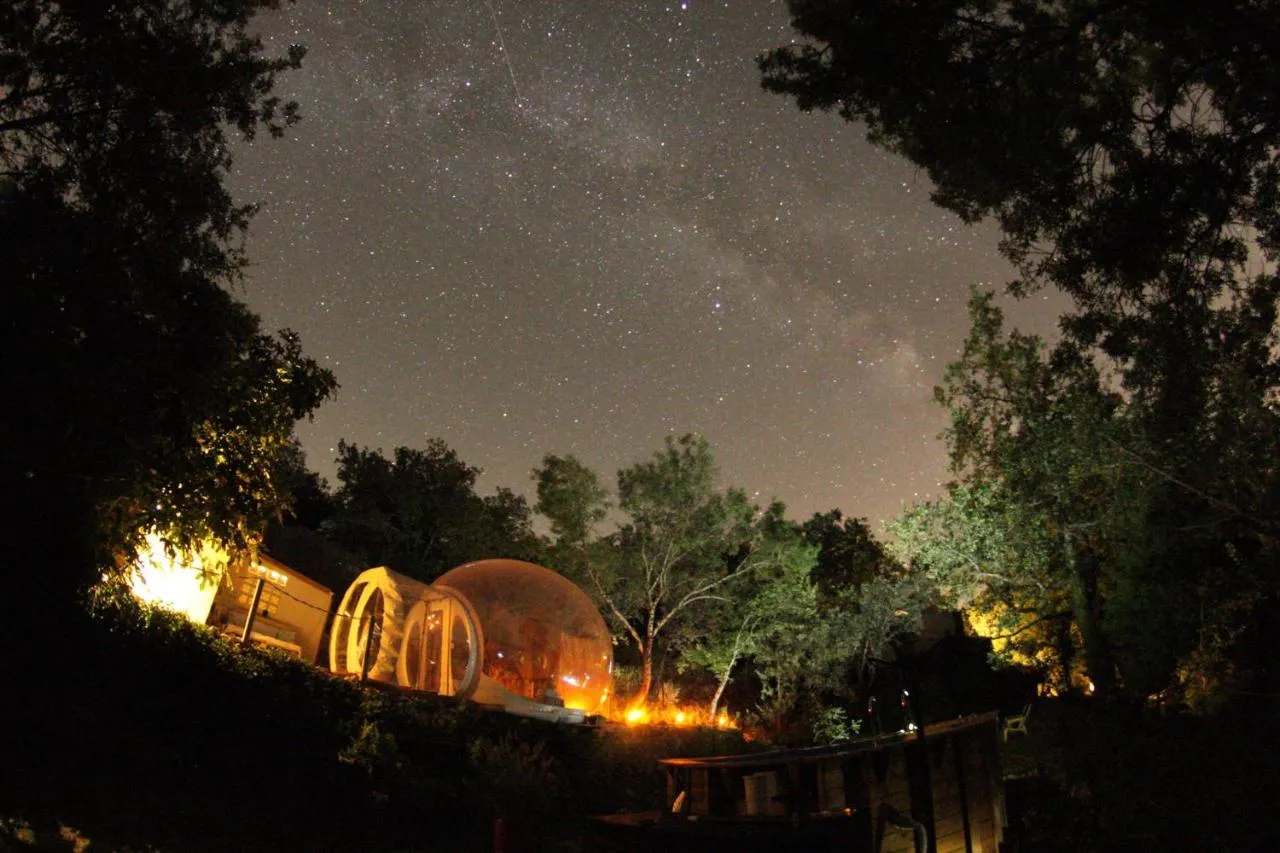 La bulle étoile à Allègre-les-Fumades, photo 2