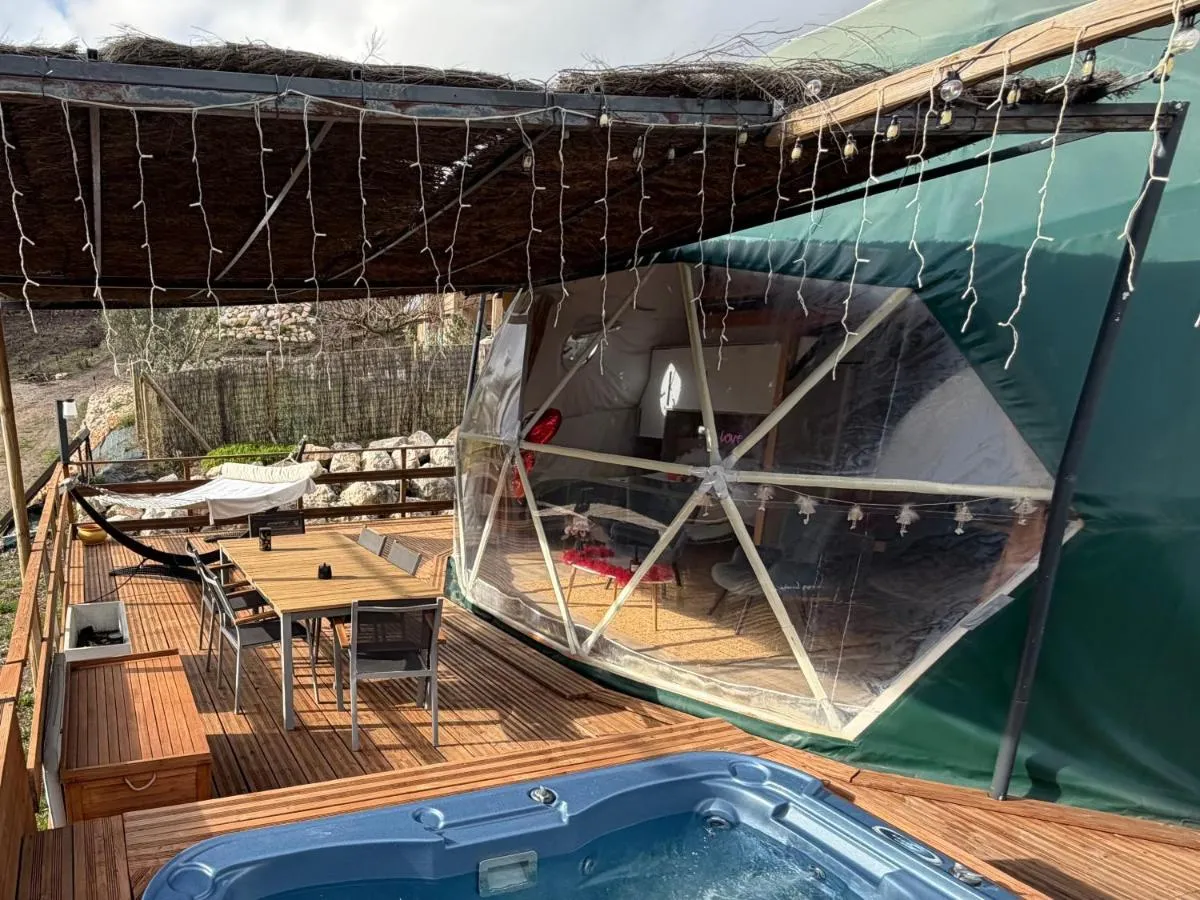 Dôme Jacuzzi des Corbières, dôme à Durban-Corbières