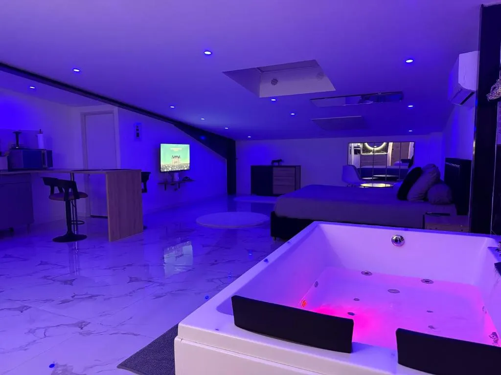 Priv8spa Béziers, love room à Béziers