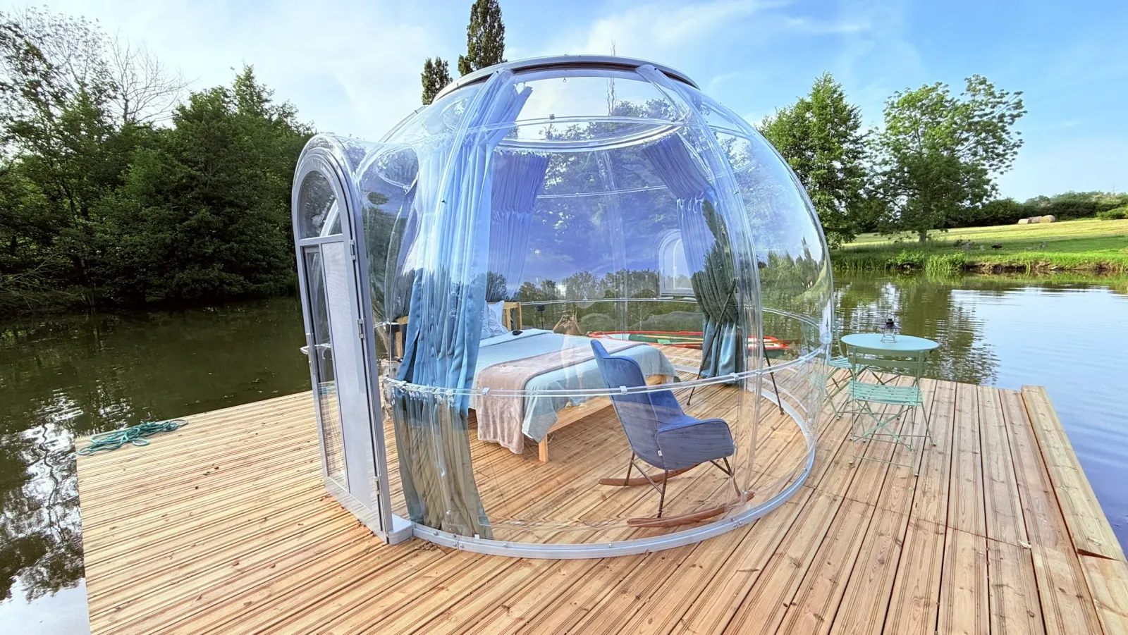 La Bulle sur l'eau à Santranges, photo 3
