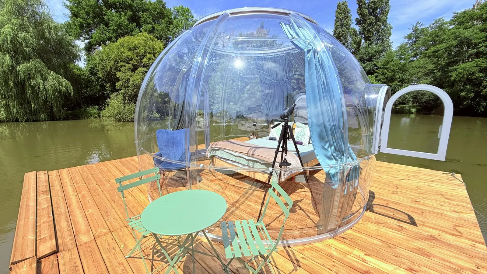 La Bulle sur l'eau à Santranges, photo 4