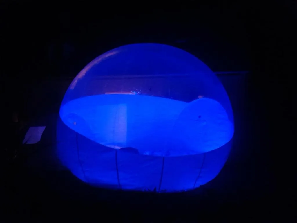 Bulle avec jacuzzi privatif à Notre-Dame-dʼElle, photo 2