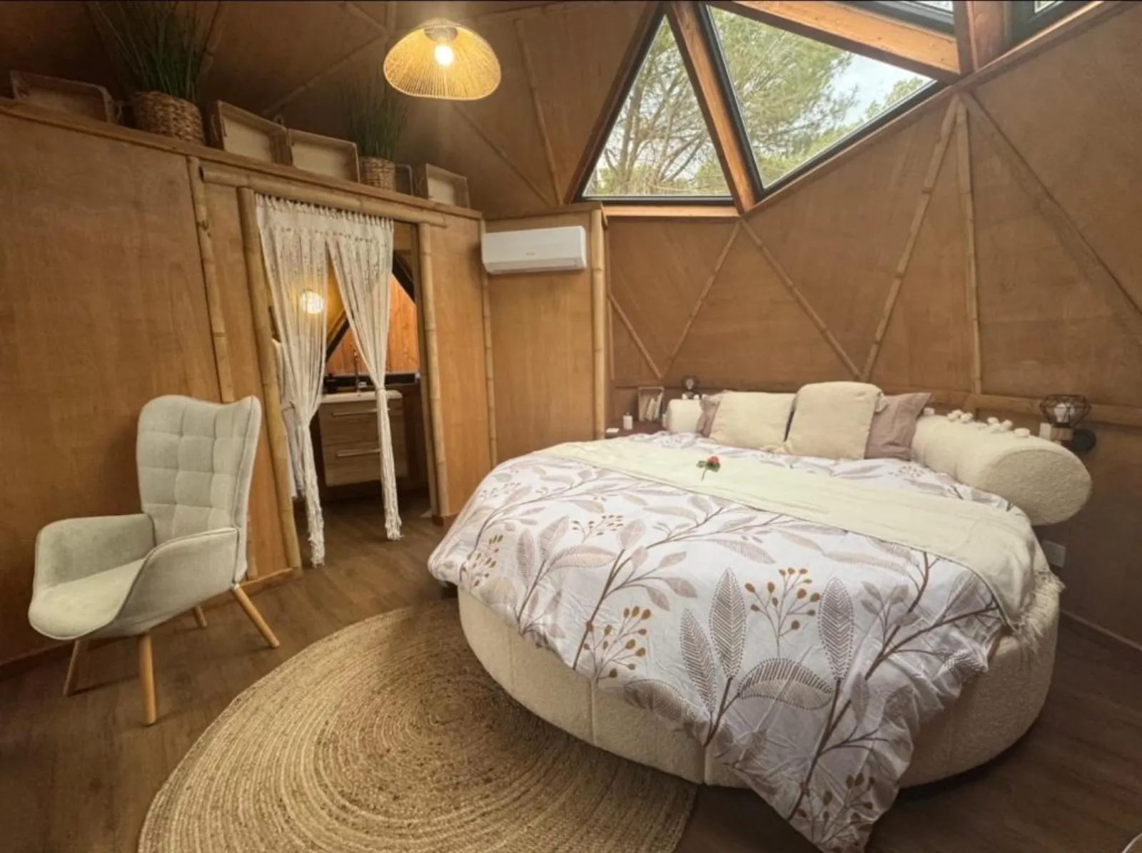 Dôme géodésique en bois à Montady, photo 3