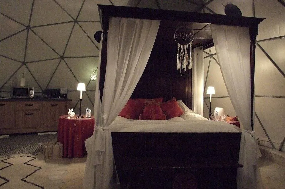 Dôme de glamping de Saint-Sulpice à Saint-Sulpice, photo 3