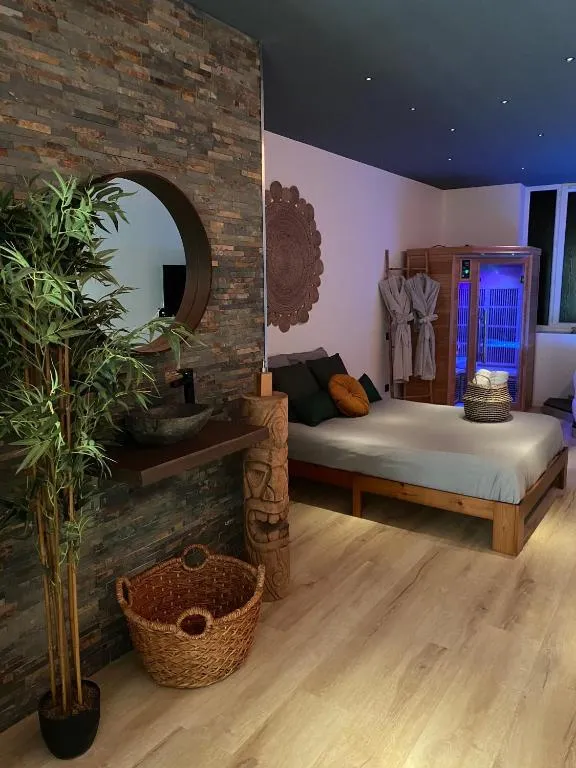 Sweet Love Exotique, love room à Brives-Charensac