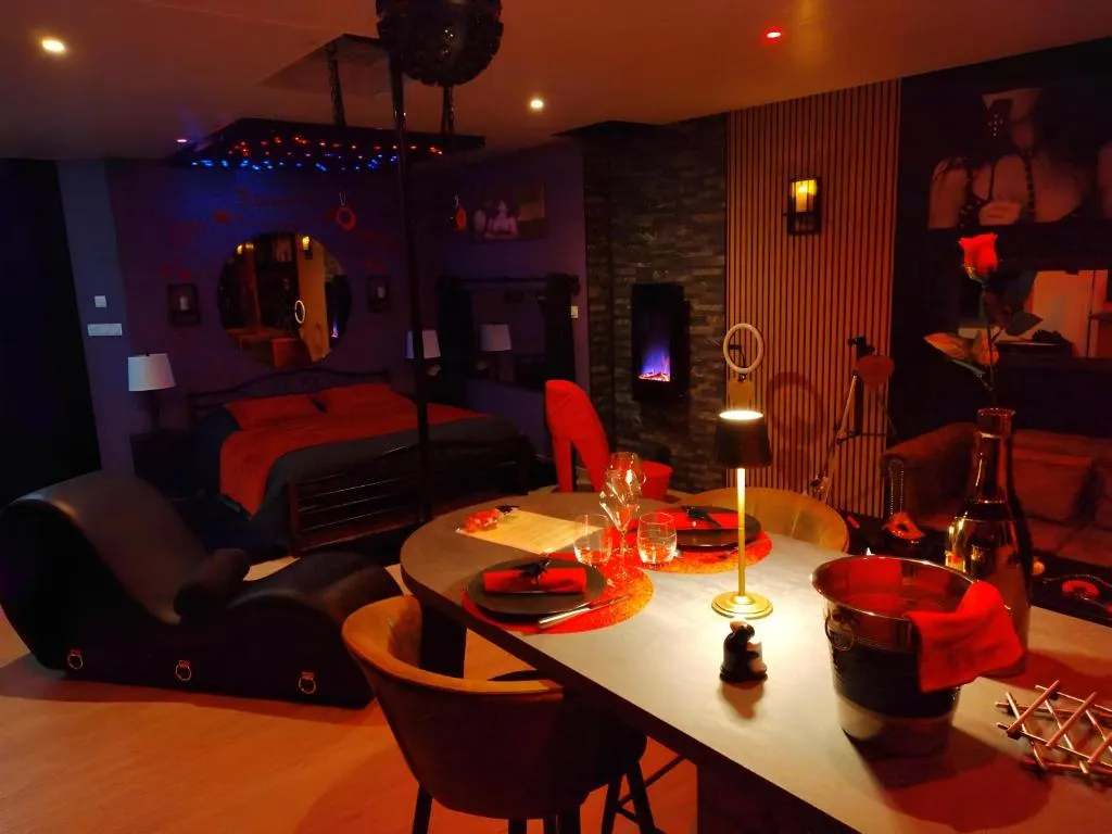 Nuances Romantiques, love room à Villeneuve-en-Retz