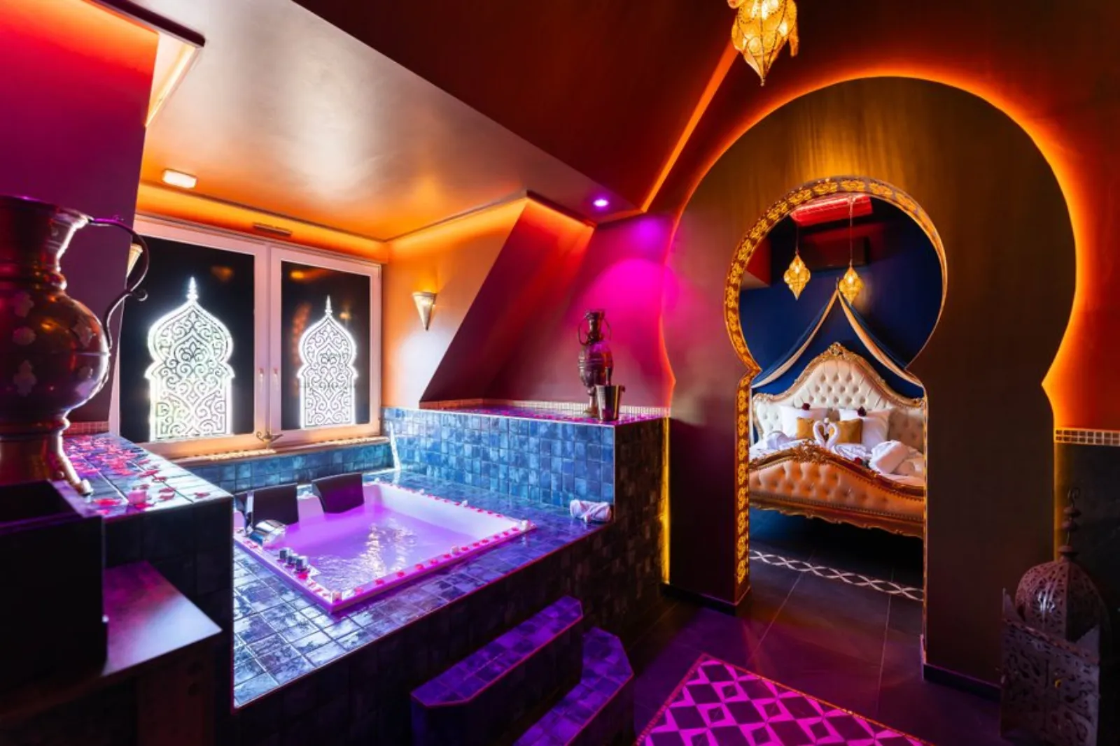 Le Palais des Mille et Une Nuits, love room à Scheibenhard