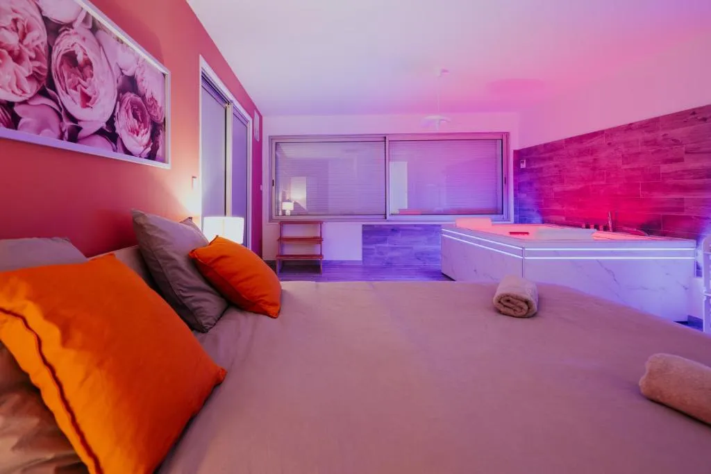 Suite Tentation, love room à Valenciennes