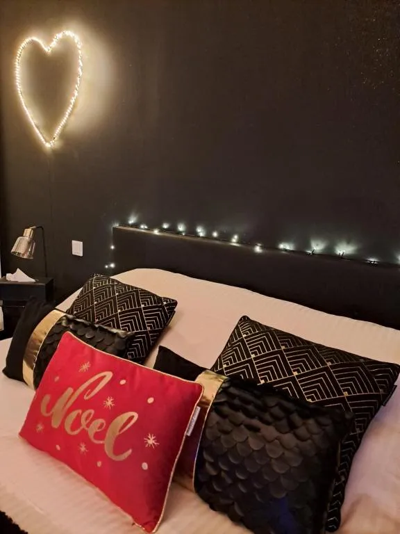 Lover's Room Or à Verton, photo 2