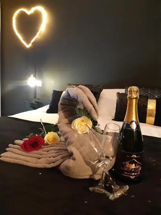 Lover's Room Or à Verton, photo 4