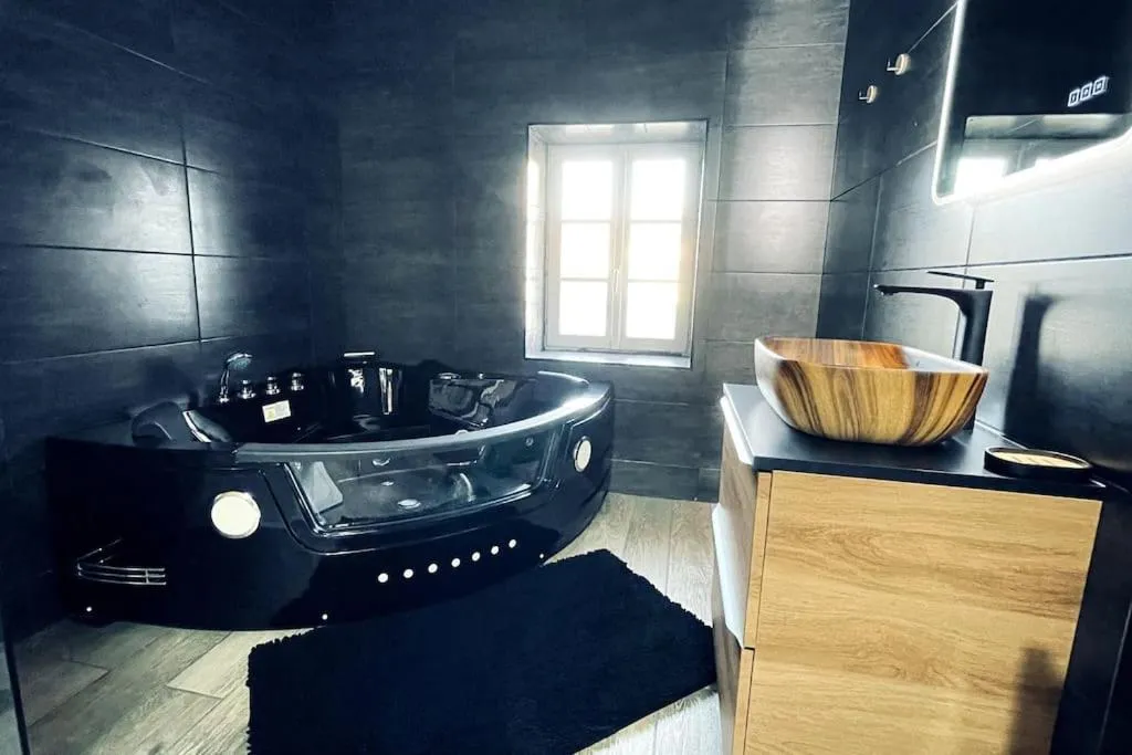Le Chalet à Château-Landon, photo 2