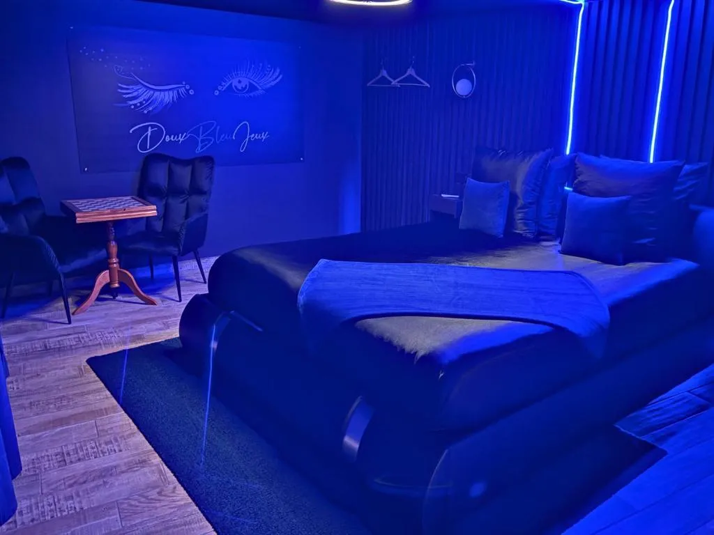 Suite Cléopâtre à Niort, photo 7