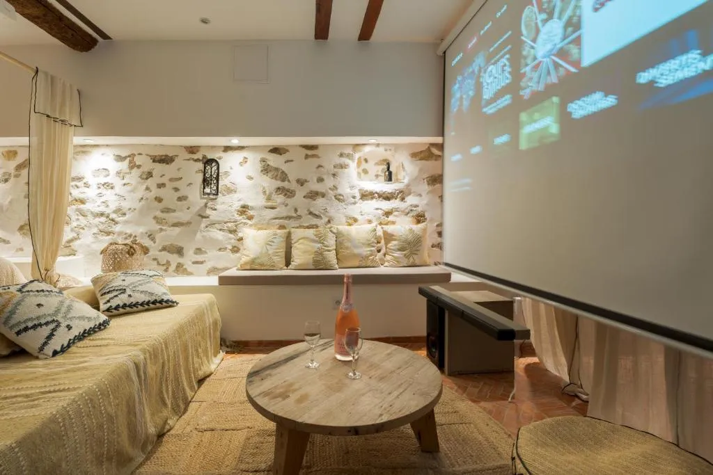 Love Room Hammam et Cinéma à Le Beausset, photo 6