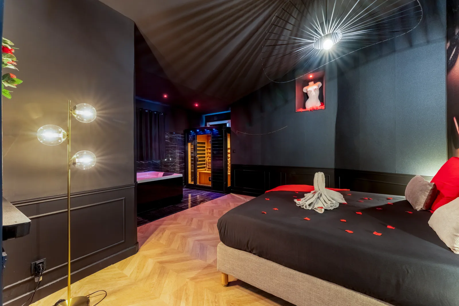 Suite Tentation, love room à Sorgues