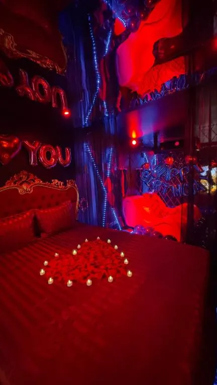 Sweet Dreams, love room à Villeneuve-le-Roi
