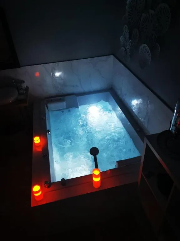 Spa Rouge ou Bleu à Mouscron, photo 6