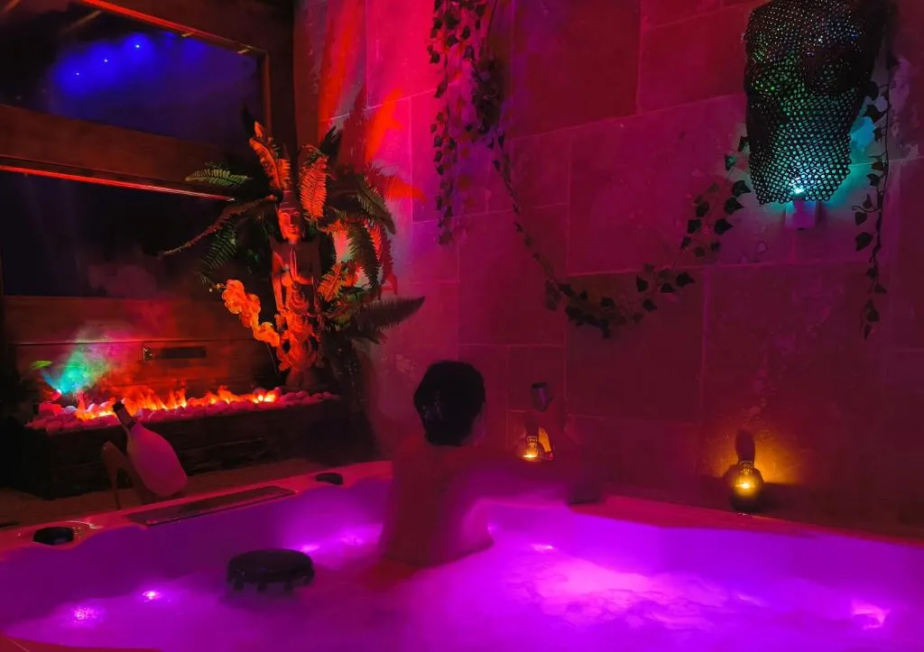 Le Boudoir de Cormelles, love room à Cormelles-le-Royal
