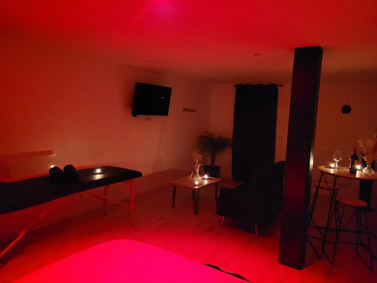 Love Room Plaisir des Sens à Saint-Antonin-Noble-Val, photo 4
