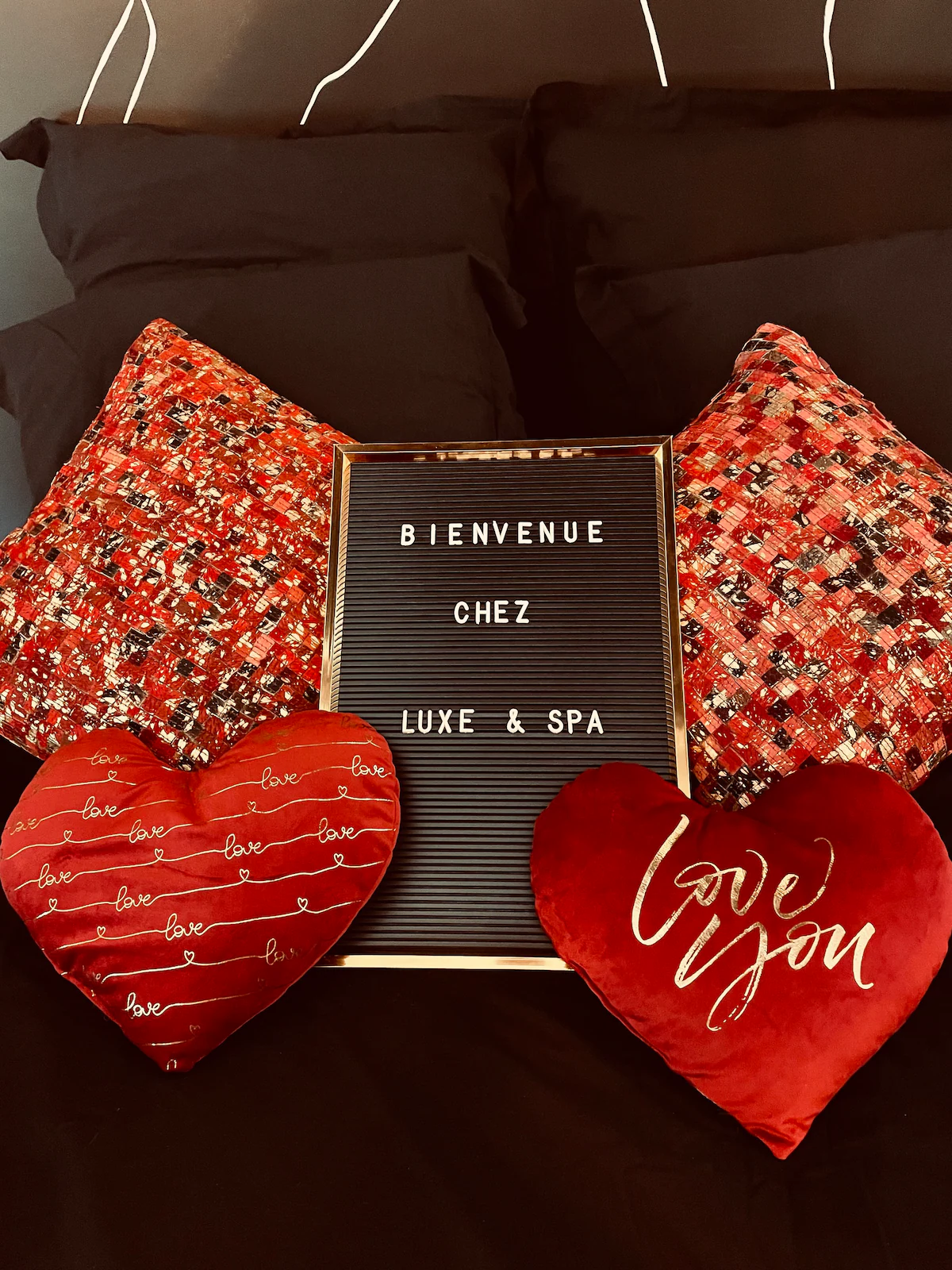 Love Room Lit Rond à Condé-Sainte-Libiaire, photo 2
