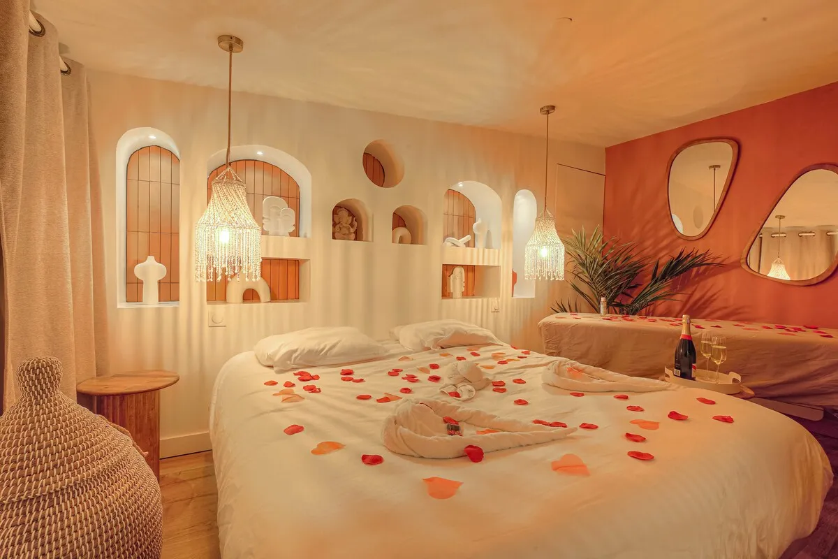 Suite Bali Prestige à Villefranche-sur-Saône, photo 3