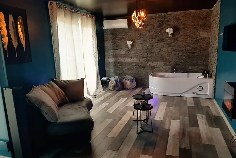 La Suite des Sens, love room à Béziers