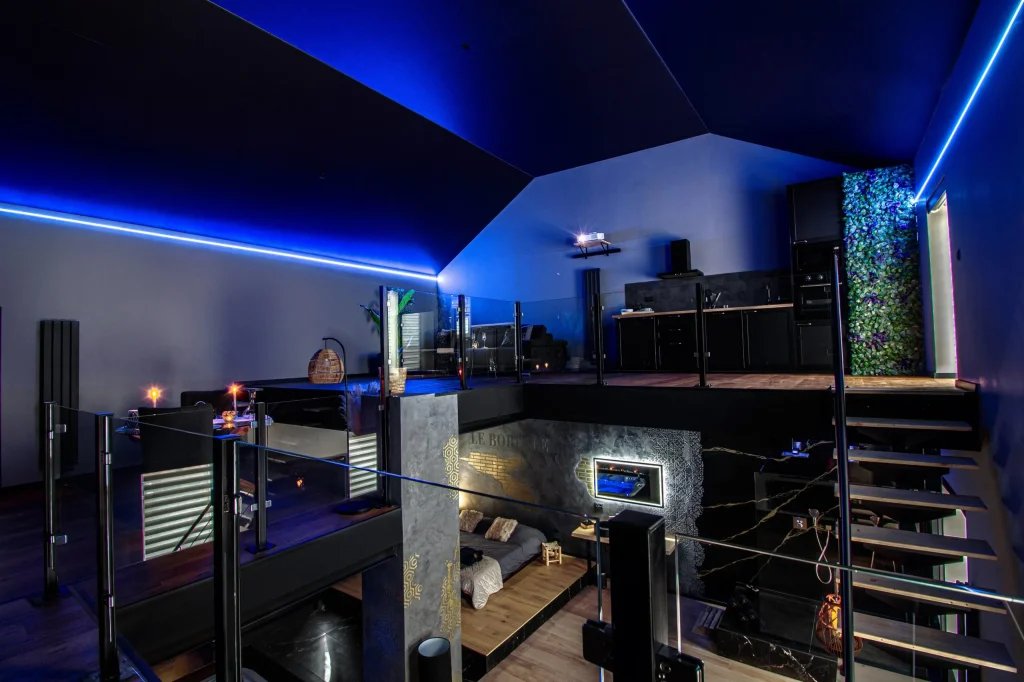 Le Boréale Loft, love room à Mont-Saint-Martin
