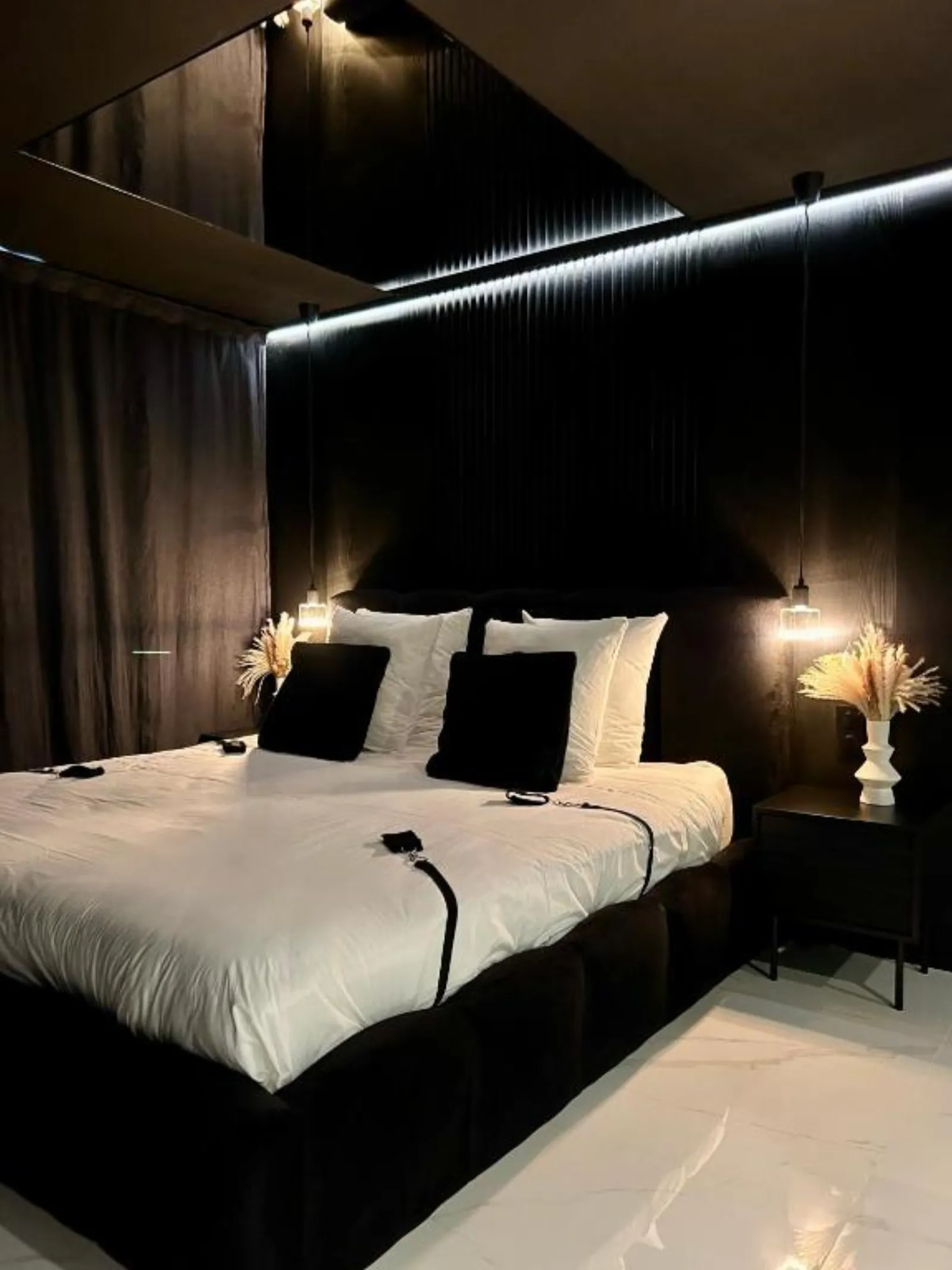 BDSM Tantra Love Room à Salon-de-Provence, photo 2